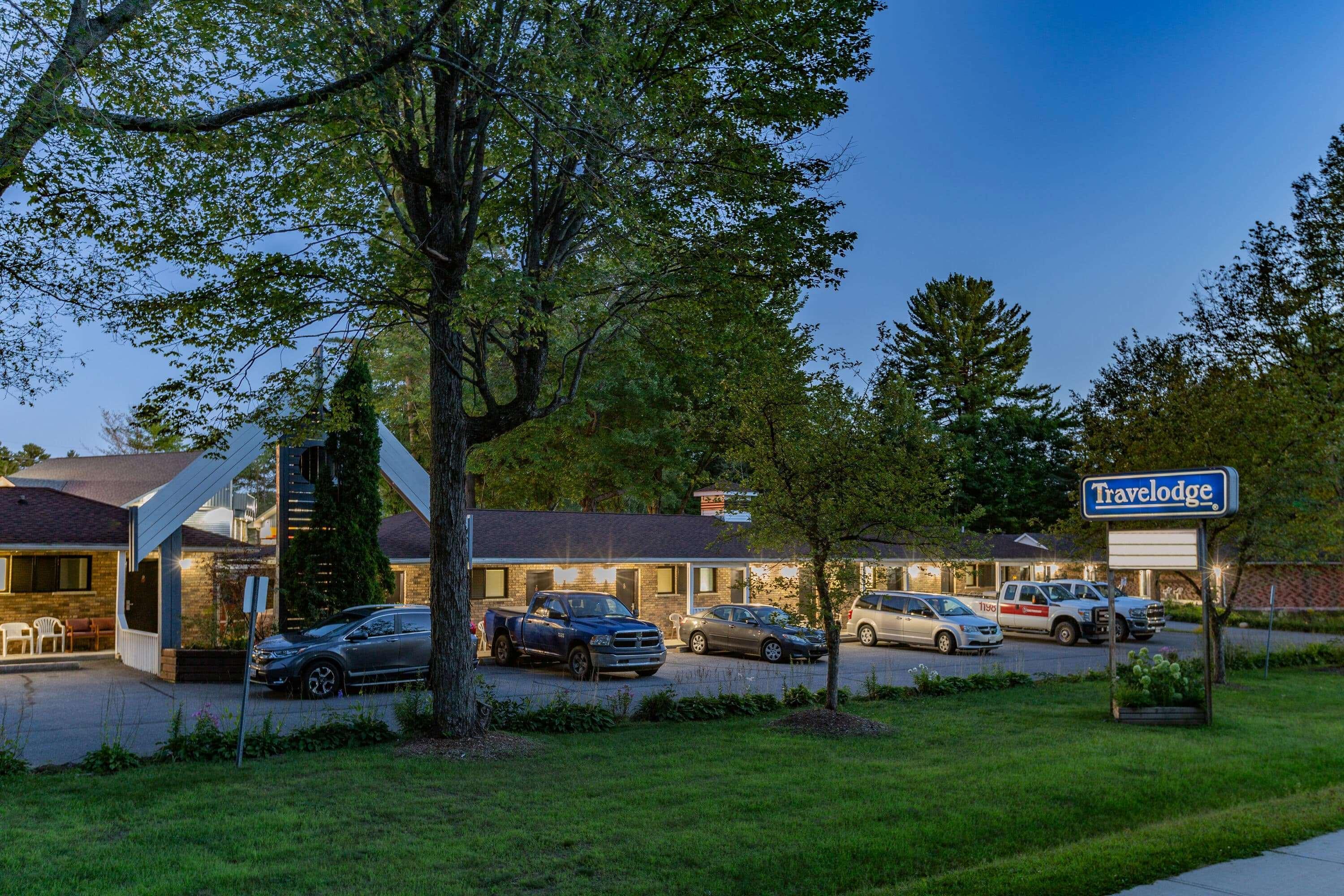 Travelodge By Wyndham Bracebridge Zewnętrze zdjęcie